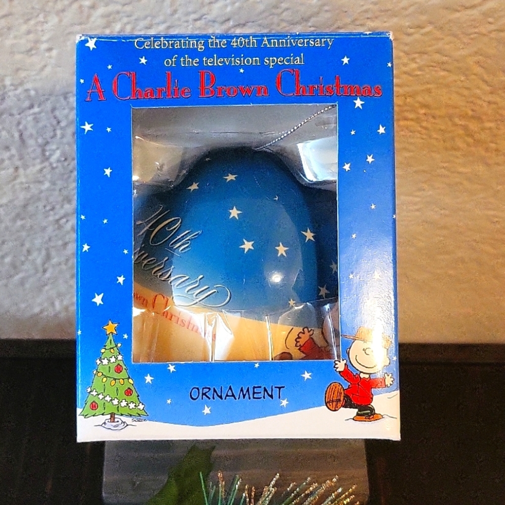 🌲 HALLMARK🌲 A Charlie Brown Christmas Ornament - Picture 6 of 7